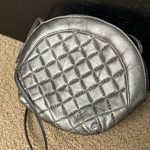 Vintage Jay Herbert Gray Shiny Crossbody Bag